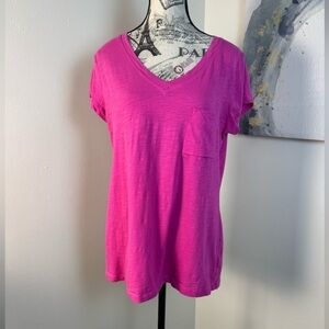 CAbi Fuchsia Cotton V-Neck Short Sleeve with One Front Pocket Tee Size Medium